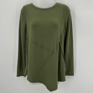 3/$15 CABLE & GAUGE Top Womens XS Green Asymmetrical Hem Shirt Long Sleeve Tee